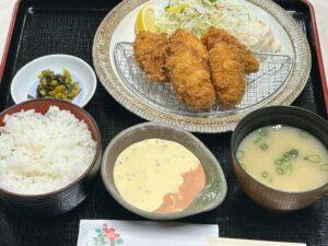 カキフライ定食